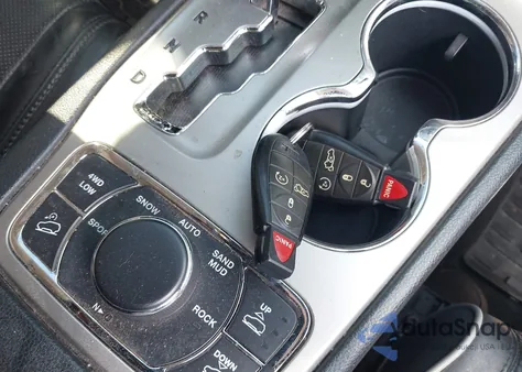 2012 Jeep Grand Cherokee Overland from USA, damaged, VIN 1C4RJFCT1CC171419